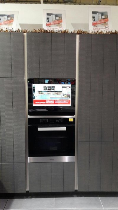 AVEL kitchen TV above an oven at the Darty store in Bondy, France